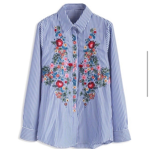 🎁DONATED NWOT Floral Embroidered Striped Button Up Blouse - Picture 7 of 8